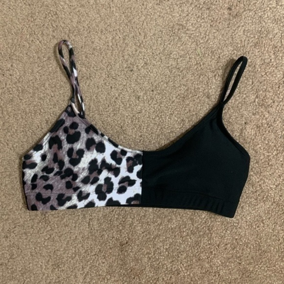 Black and leopard bikini top size Small - Picture 2 of 7